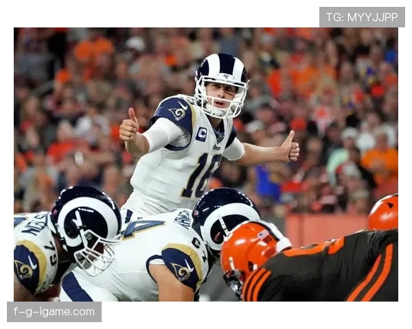 纽卡斯尔锋线火力全开，强势复苏引关注