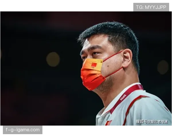 李月汝打完球去咖啡厅，账单比我一个月工资还多